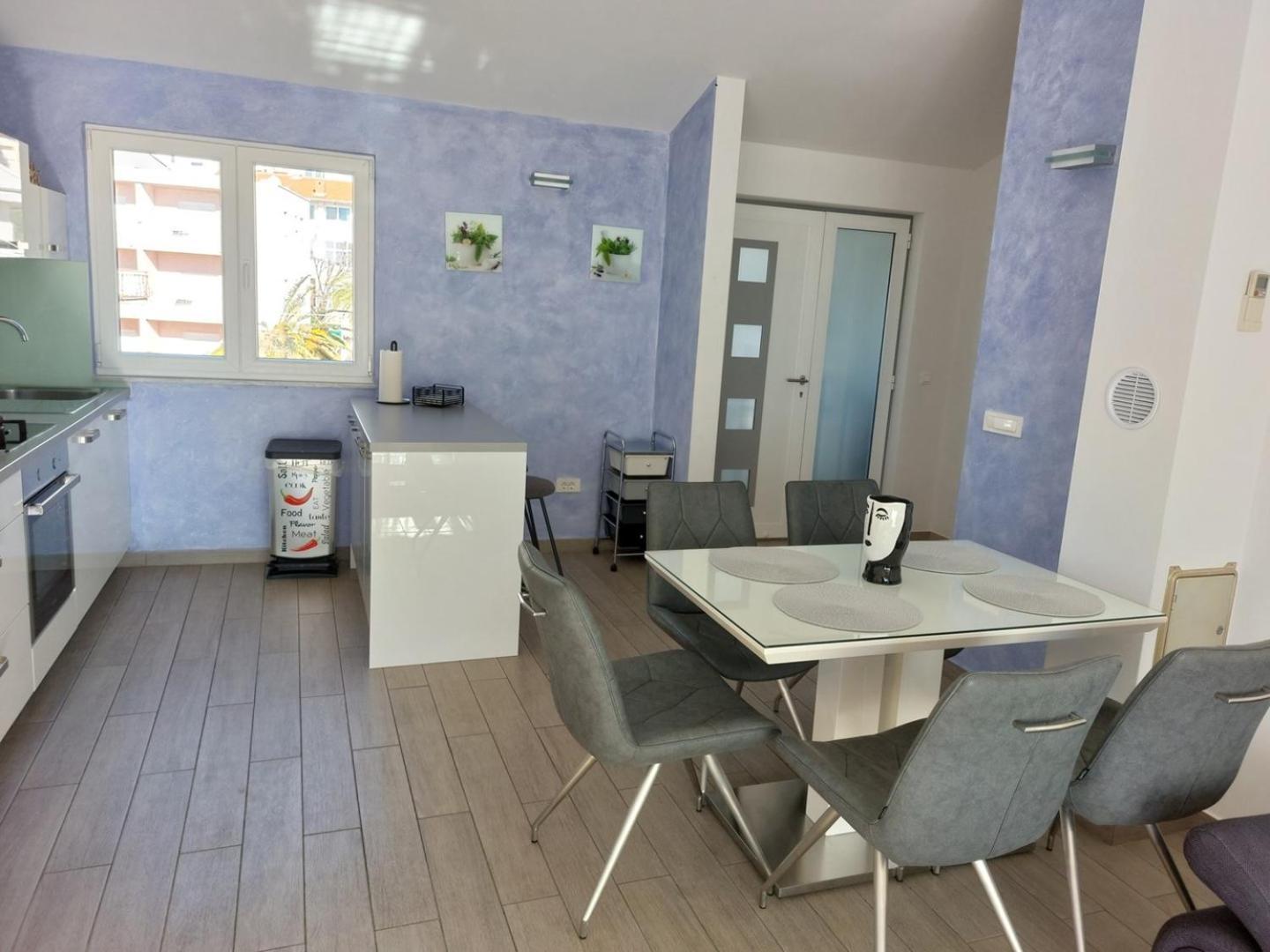 New! Lux F In Near The Sea * Makarska