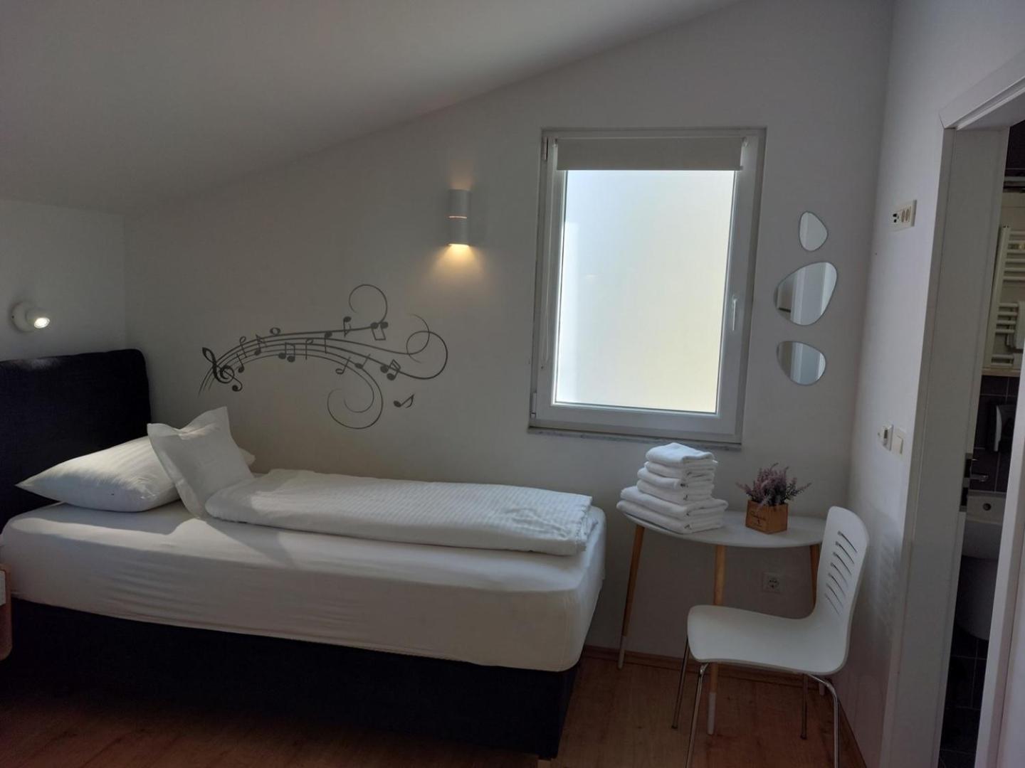 Apartment New! Lux F In Near The Sea Makarska